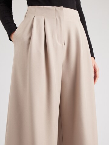 VILA Wide leg Pleat-Front Pants 'VIKAKA' in Grey