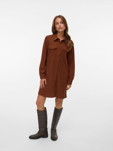 VERO MODA - Vestido camisero 'VMVilja' en marrón