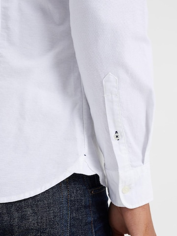 Slim fit Camicia di WE Fashion in bianco