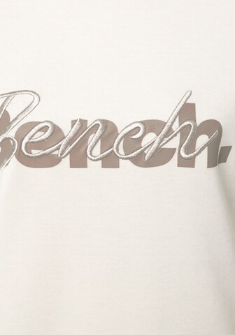 BENCH Суичър в бежово