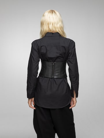 VESPUCCI BY VSP - Camiseta 'Iana' en negro