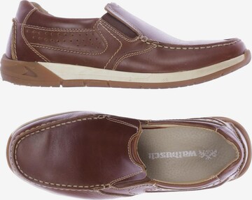 Walbusch Flats & Loafers in 39 in Brown: front