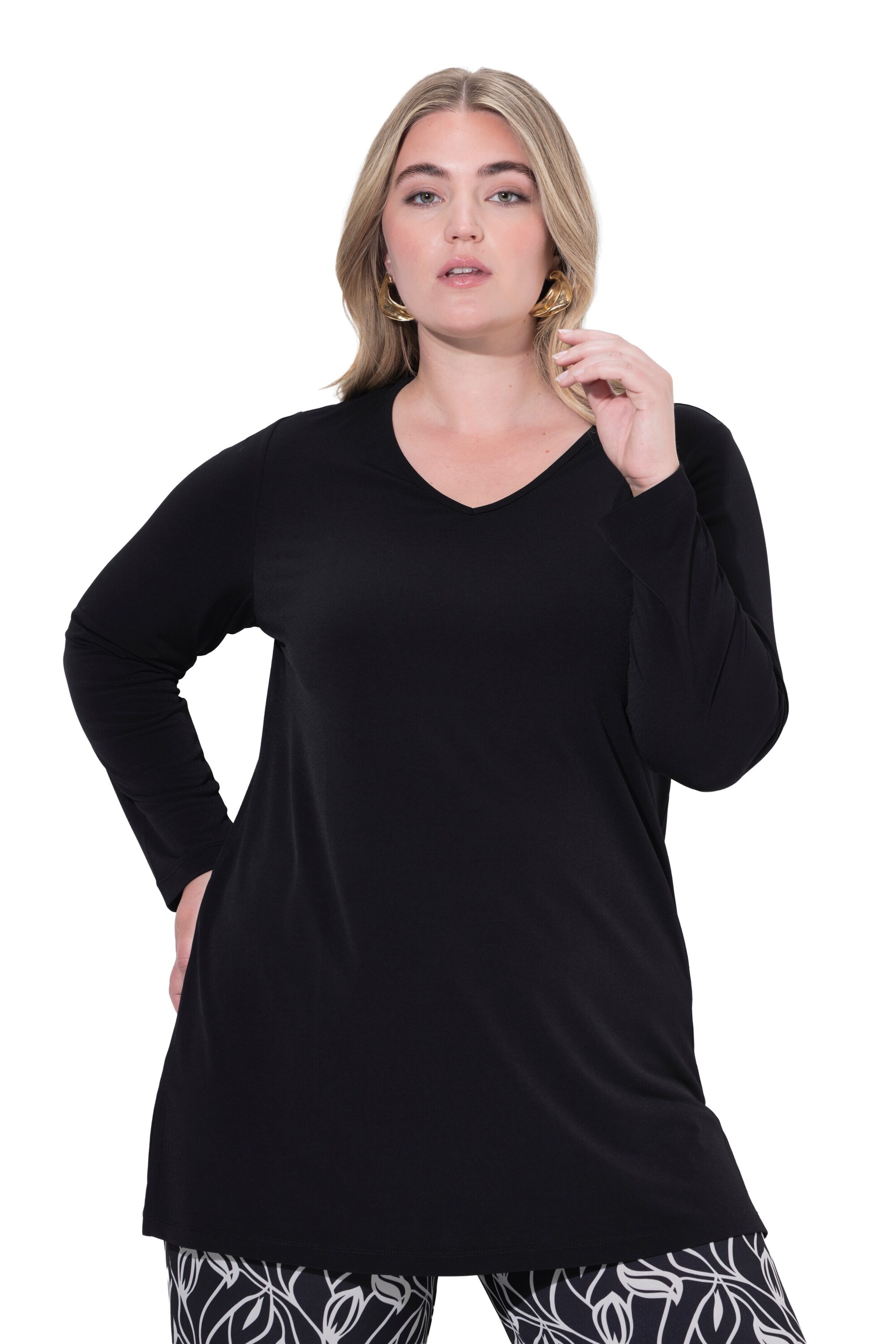 Ulla Popken Shirt in Black: front