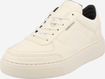 Baskets basses BULLBOXER en blanc : devant