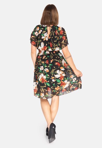 Elara Zomerjurk in Zwart