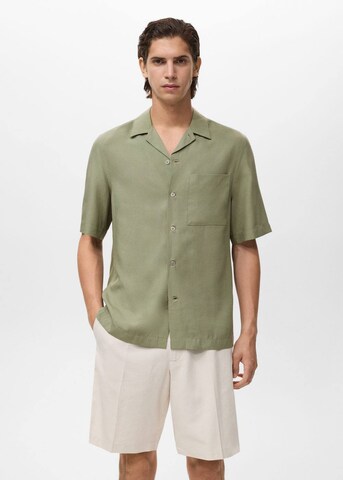 MANGO MAN Regular Fit Hemd 'Luca' in Grün: Vorderseite