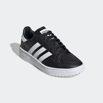 ADIDAS ORIGINALS Tenisky 'TEAM COURT J' – černá