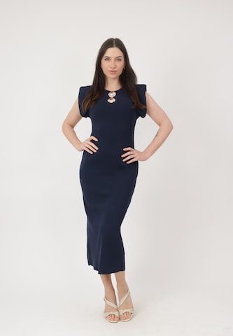 Elara Strikkjole i blå