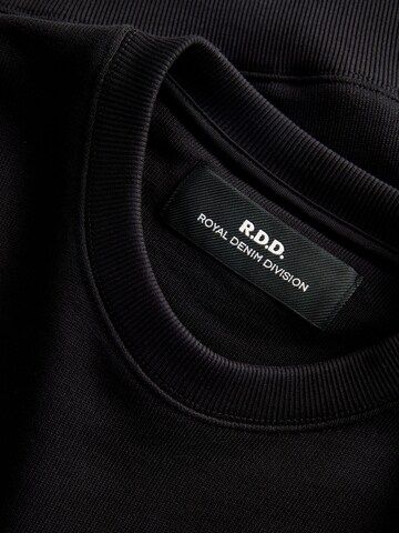 R.D.D. ROYAL DENIM DIVISION Sweatshirt in Schwarz