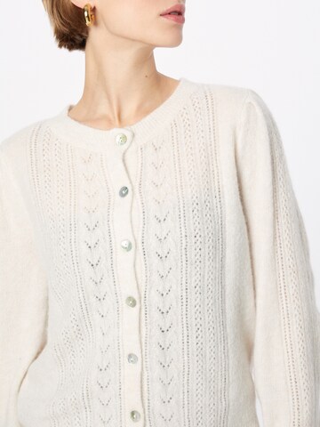 VILA Knit Cardigan 'TATOU' in White