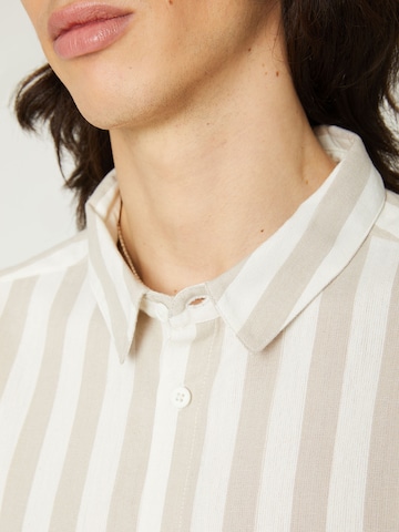 DAN FOX APPAREL Regular fit Button Up Shirt 'Raul' in Beige