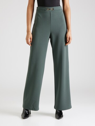 ABOUT YOU Regular Broek 'Frej ' in Groen: voorkant