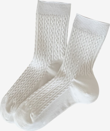 Millo Socken 'Cosy Twist' in Weiß: Vorderseite