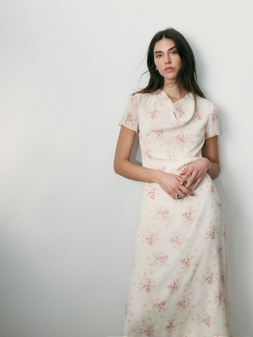 Robe Bhoem en blanc