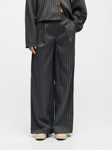 OBJECT Wide leg Broek in Grijs: voorkant