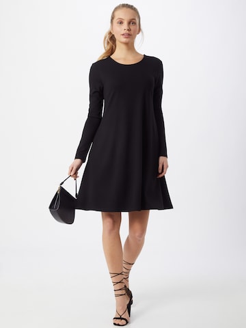 Rochie de la NU-IN pe negru