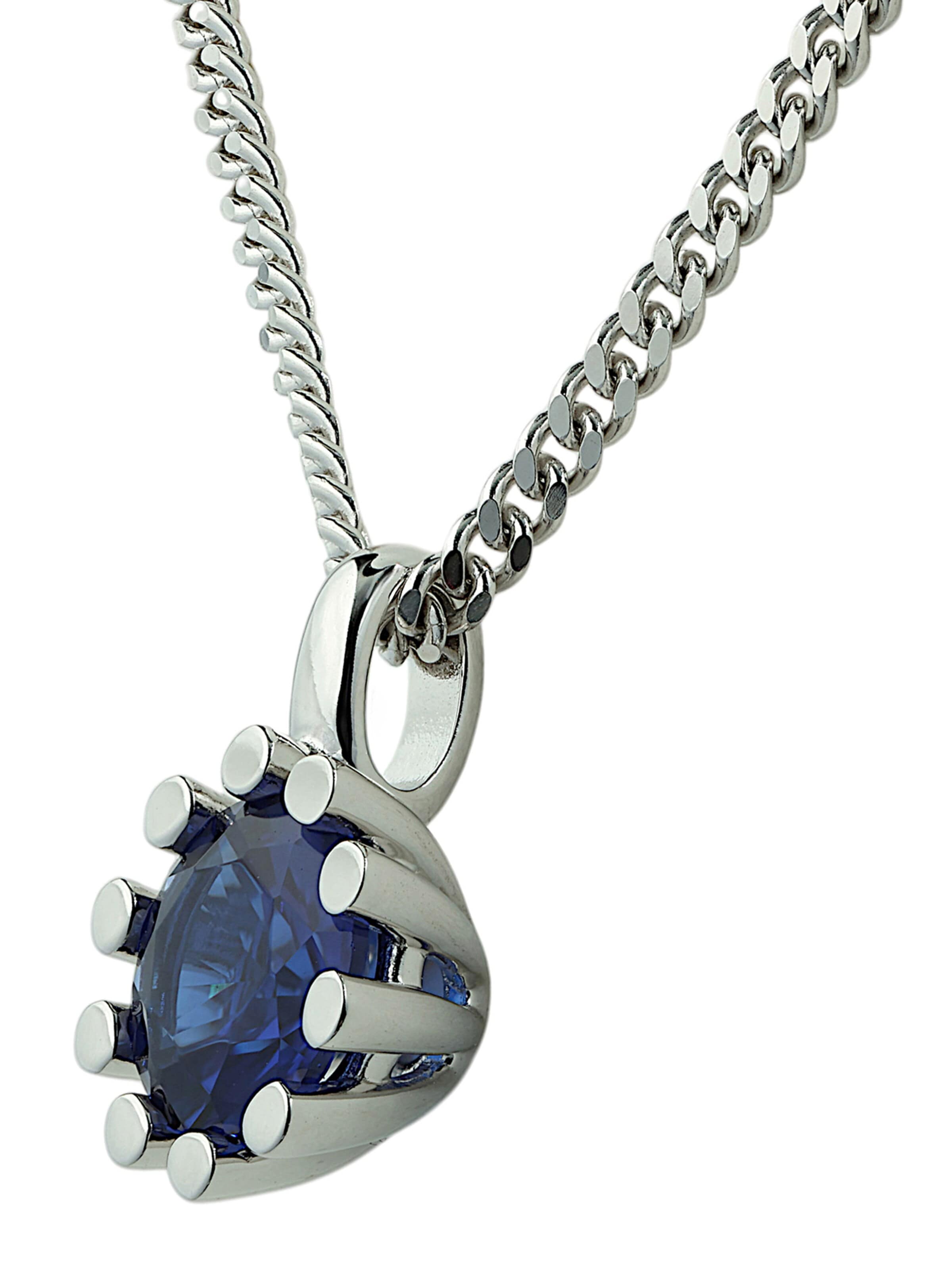 Jobo Pendant in Silver
