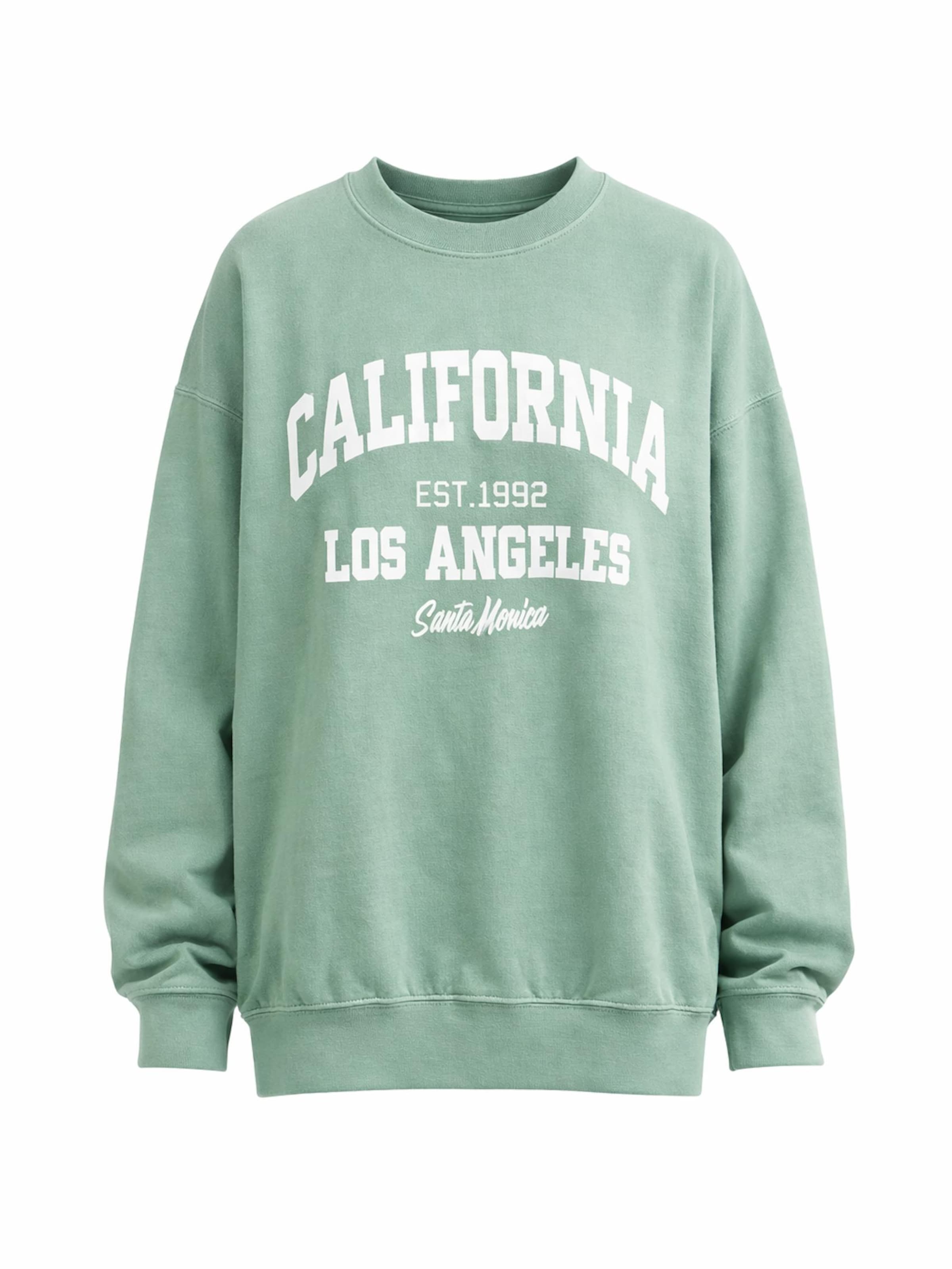 Worldclassca Sweatshirt in Green: front