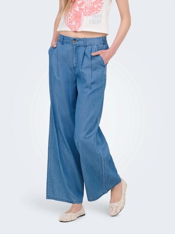 ONLY Wide leg Τζιν πλισέ 'ONLBEA' σε μπλε: μπροστά