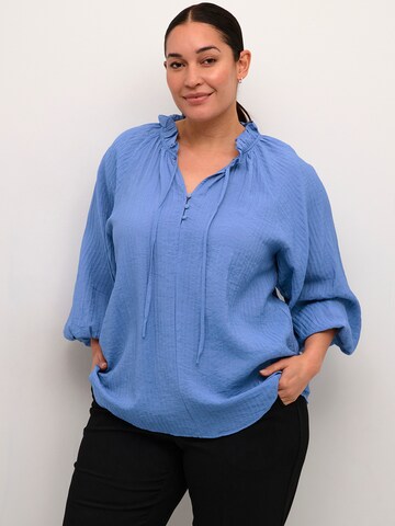 KAFFE CURVE Blouse 'KC Linna' in Blue: front