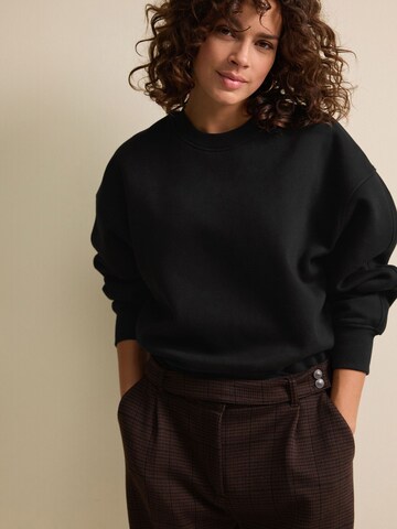 Next Sweatshirt in Black