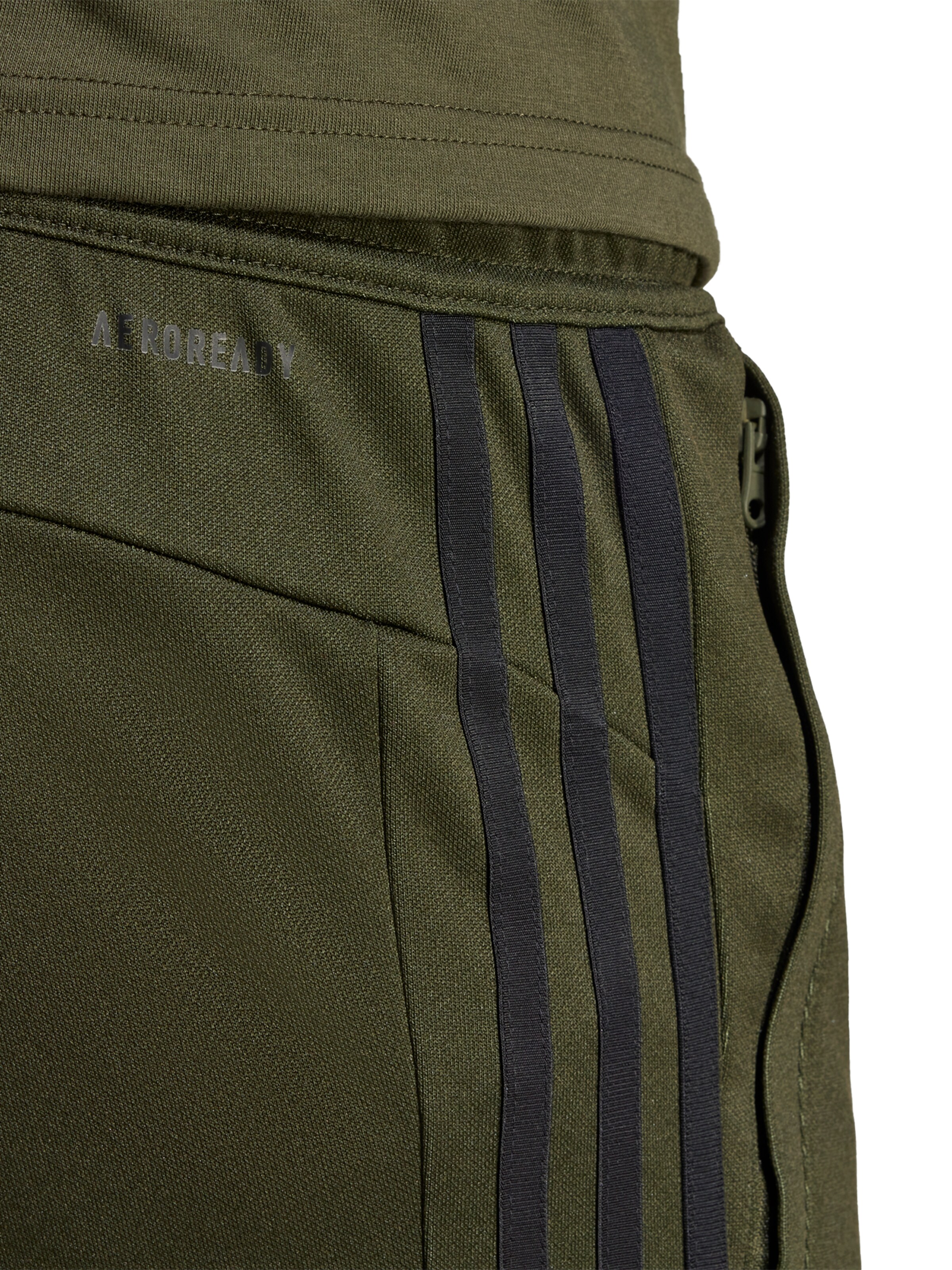 ADIDAS PERFORMANCE Конический (Tapered) Спортивные штаны 'Essentials' в Зеленый