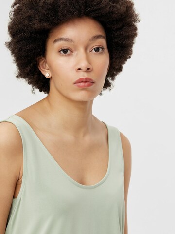 PIECES Top 'PCKamala' in Green