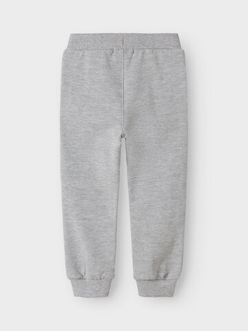 NAME IT - regular Pantalón 'Spider-Man' en gris