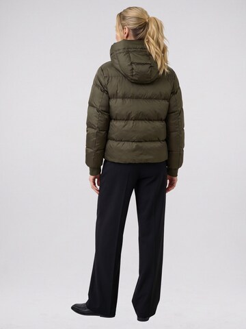 No. 1 Como Steppjacke 'SCOTTIA' in Grün