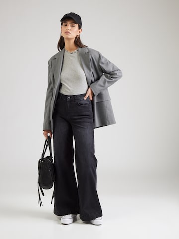 Maglietta di Rich & Royal in grigio