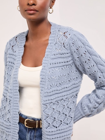 Lipsy Плетена жилетка в синьо