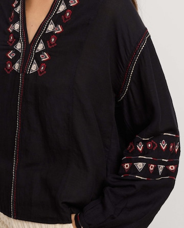 Pepe Jeans - Blusa 'Janna' en negro