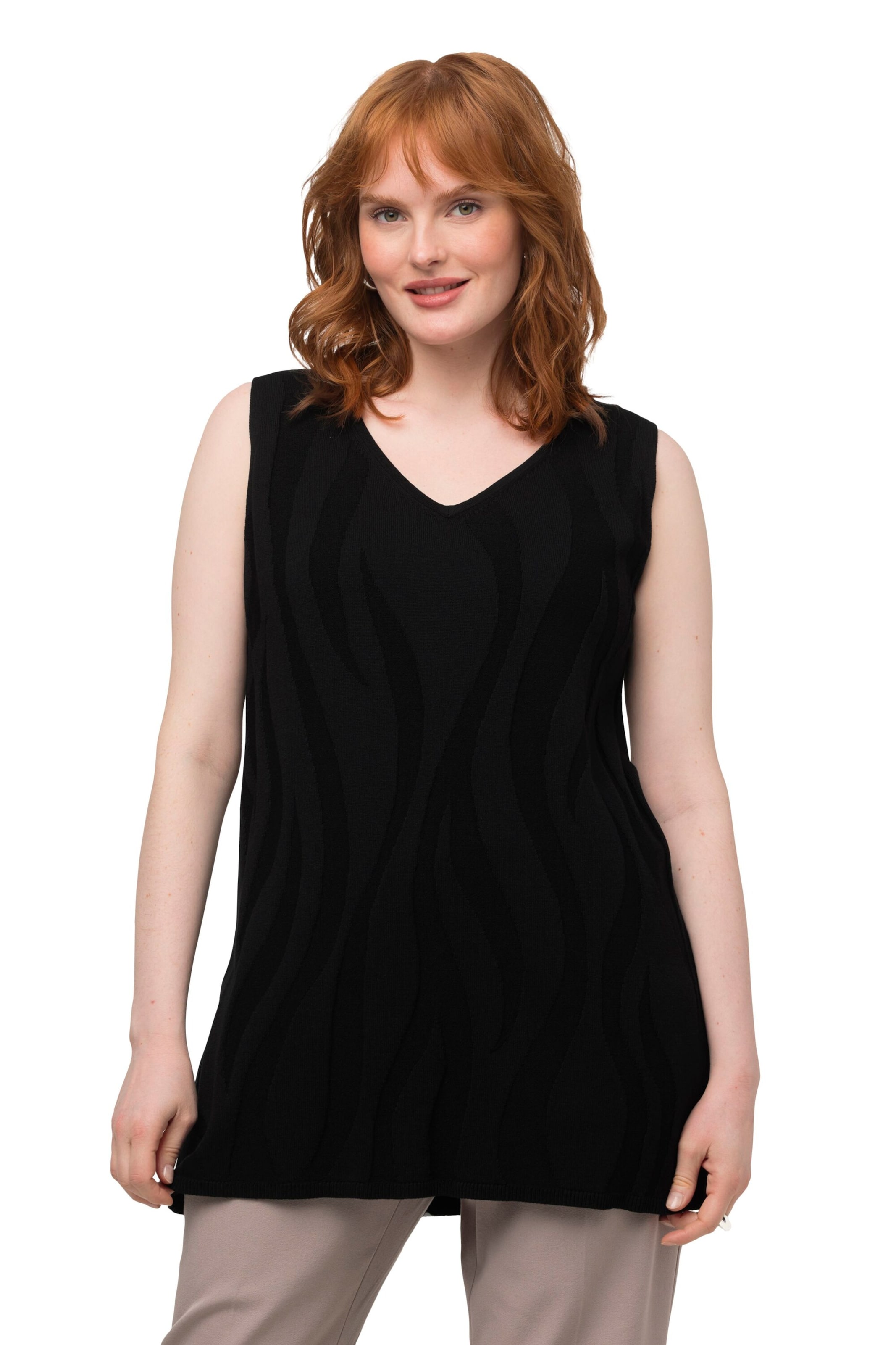 Ulla Popken Top in Black: front