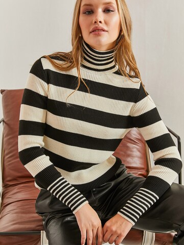 Pullover di Bianco Lucci in nero: frontale