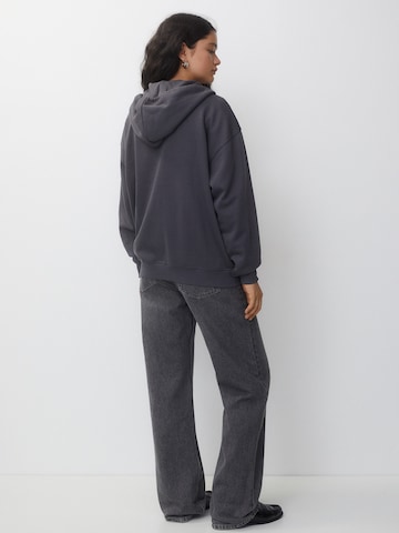 Pull&Bear Zip-Up Hoodie in Grey