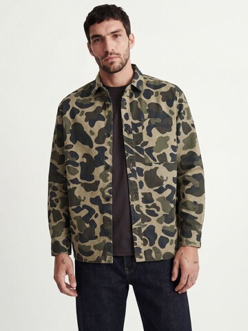 Coupe regular Chemise 'RDDCOLTER' R.D.D. ROYAL DENIM DIVISION en vert : devant