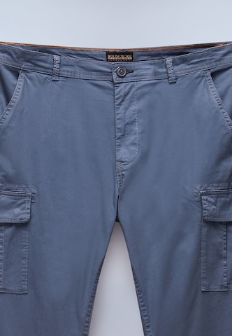 NAPAPIJRI Regular Cargobroek 'M-Yasuni Sum' in Blauw