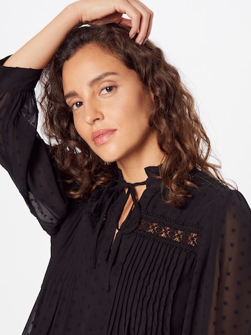 ONLY - Blusa 'Madonna' en negro