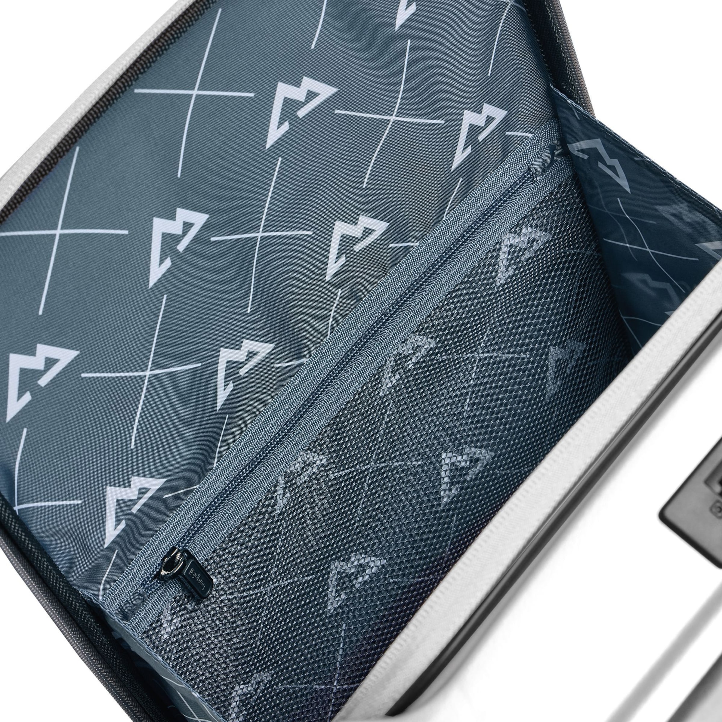 Valisette 'Travel' Bergpfeil en blanc