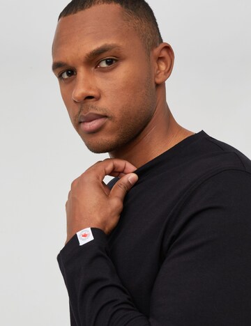 MAMMUT Performance Shirt in Black