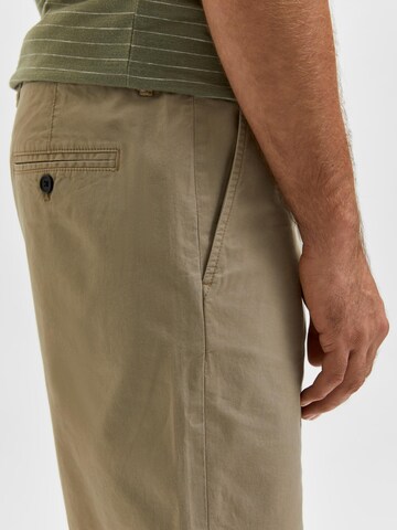 SELECTED HOMME Regular Chino Pants in Beige