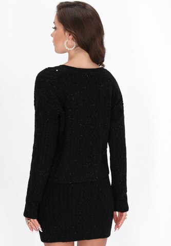 faina Sweater in Black