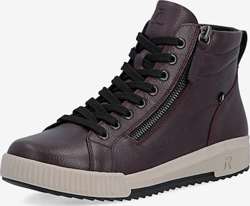 Bottines Rieker en rouge : devant