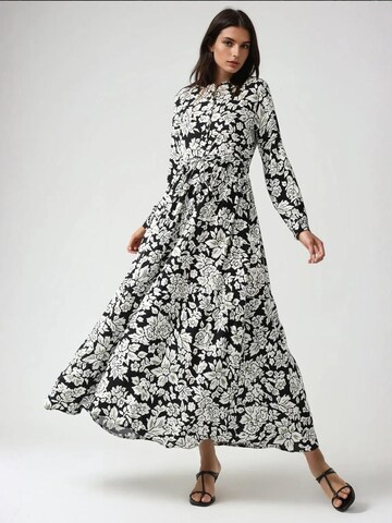 Hiccup - Vestidos camiseiros em preto