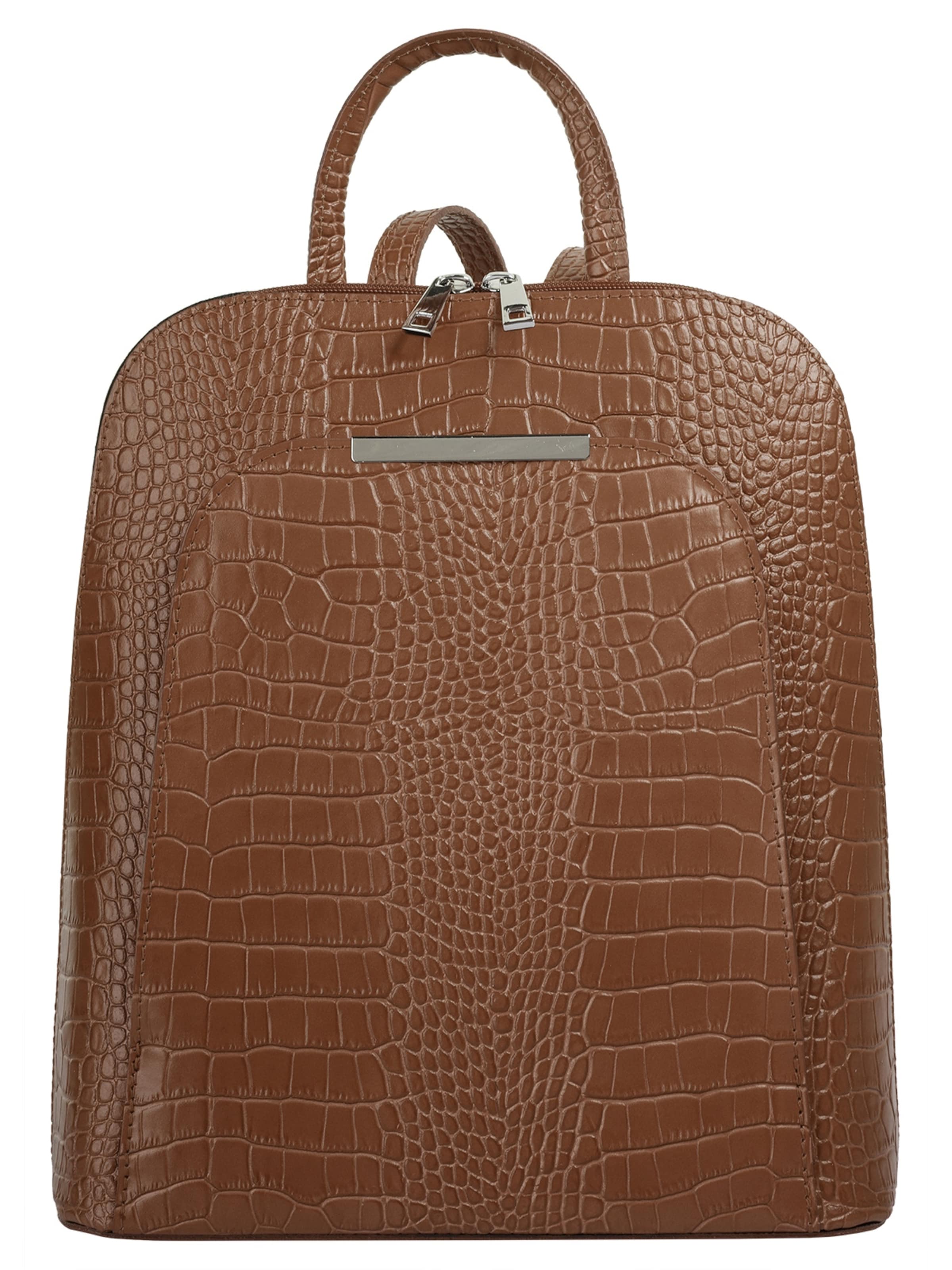 Cluty Backpack in Brown: front