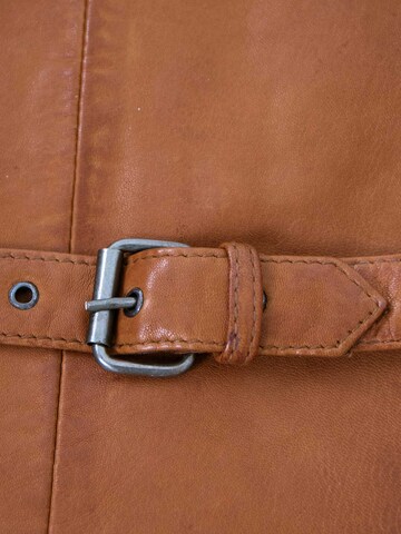 MADDOX Vest 'Emilio' in Brown