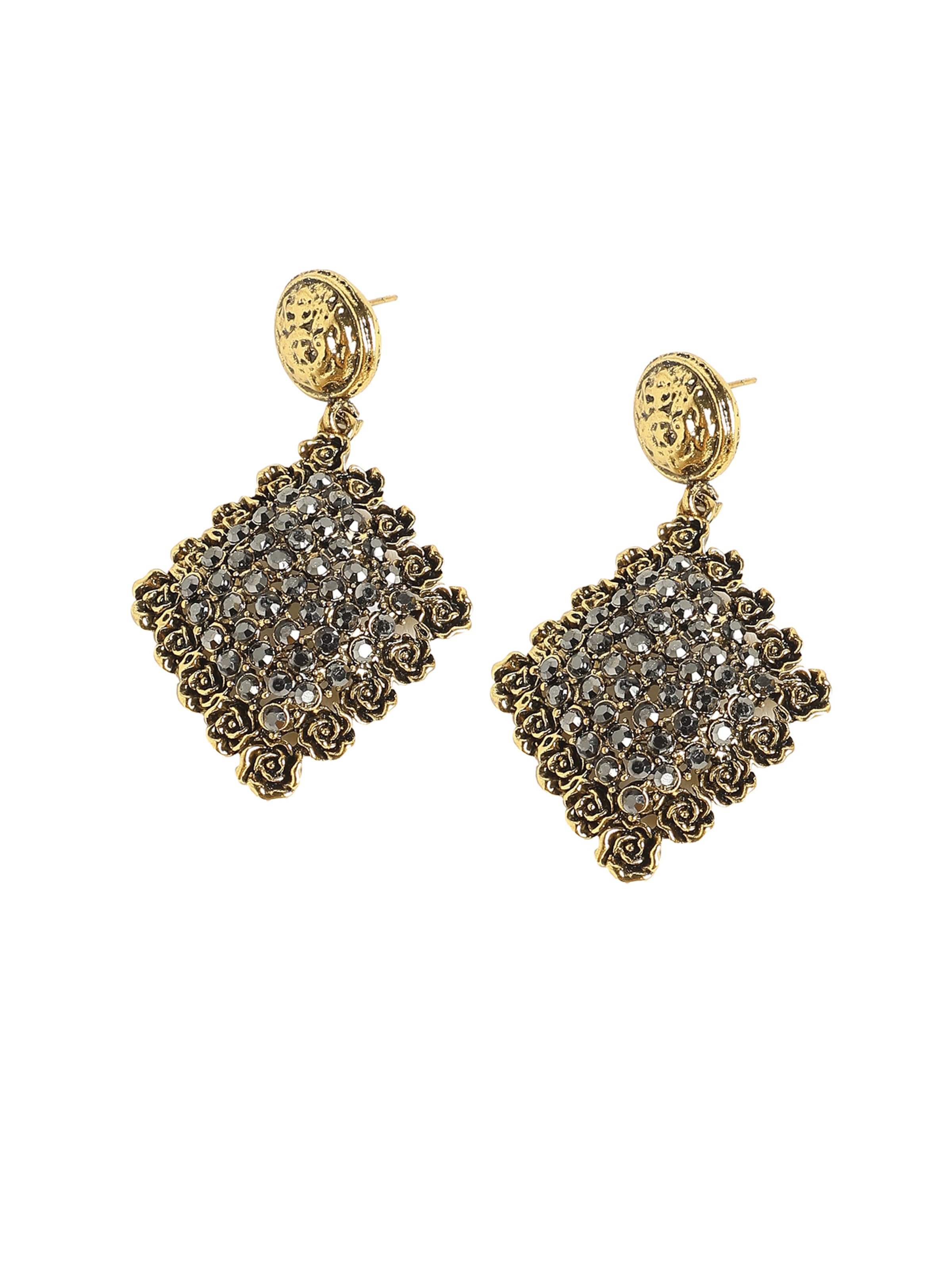 SOHI Náušnice ' Jaanki ' - Strieborná: predná strana