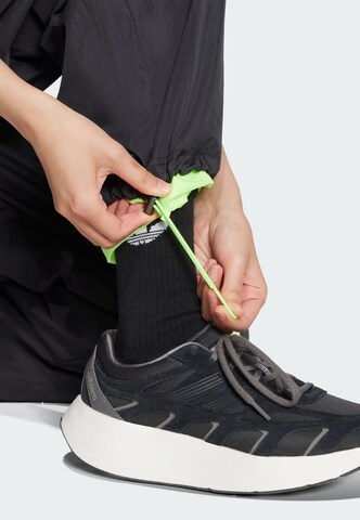 Wide leg Pantaloni 'Teamgeist Adicolor' di ADIDAS ORIGINALS in nero