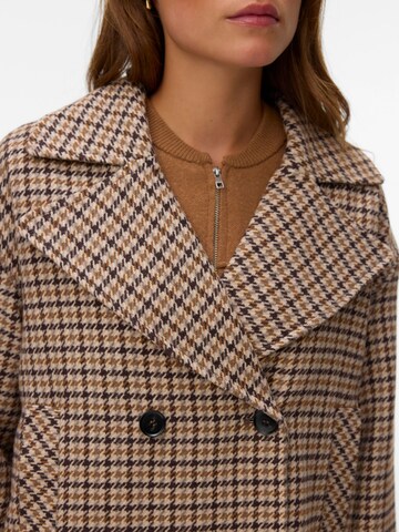 VERO MODA Tussenjas 'VMJACKIELINE' in Bruin