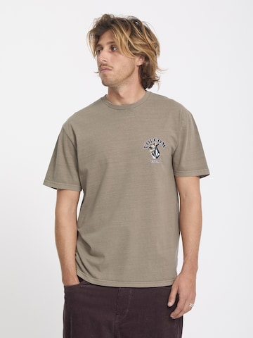 Volcom Футболка 'BAD LUCK' в Коричневый